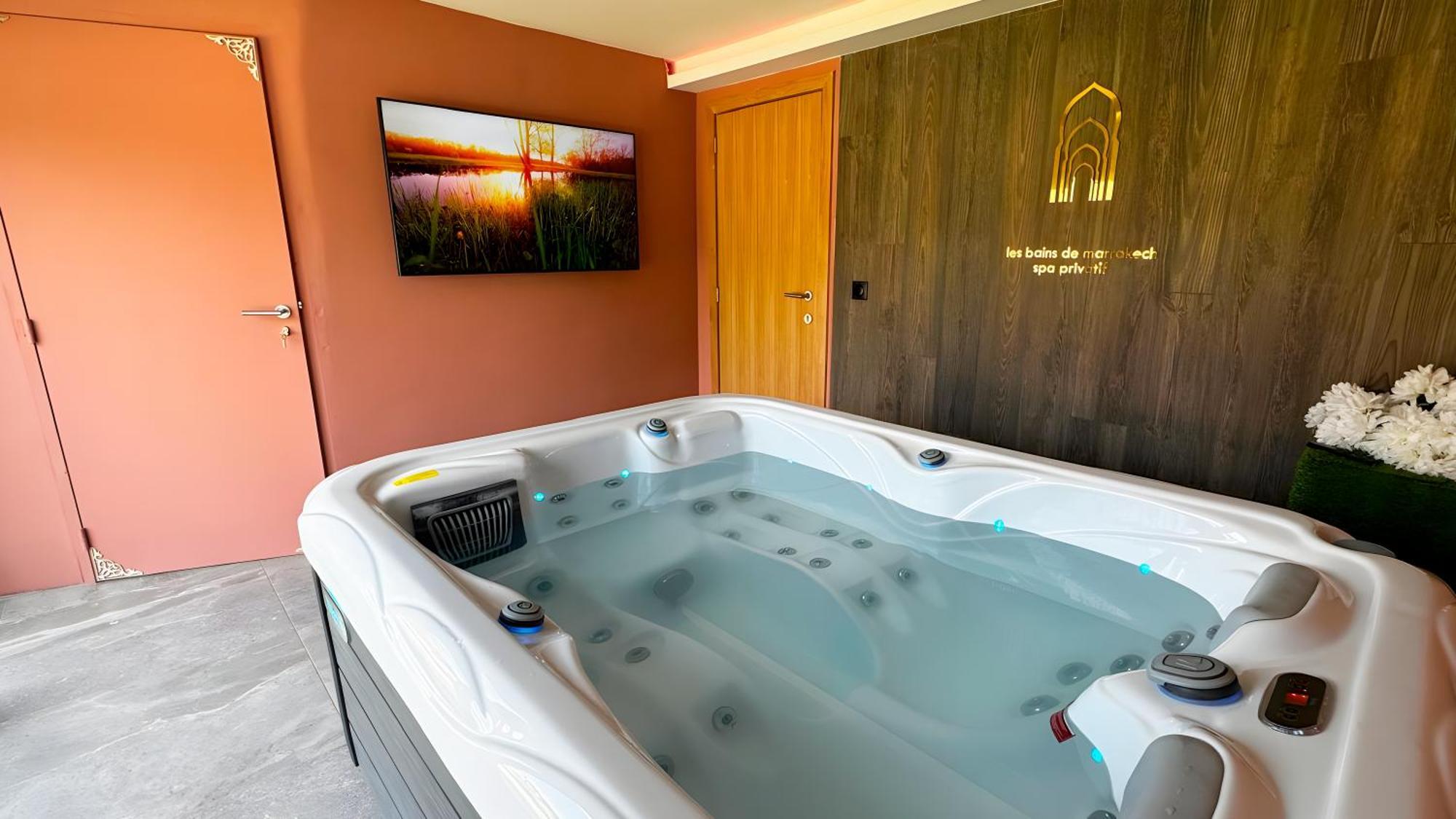 Les Bains De Marrakech Hotel Tournai Ngoại thất bức ảnh